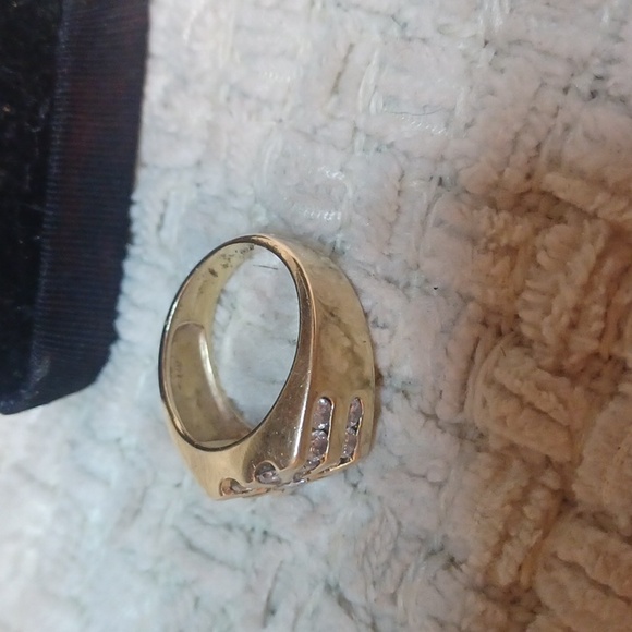 Vintage Mens 14 Kt Diamond Ring - Picture 3 of 10